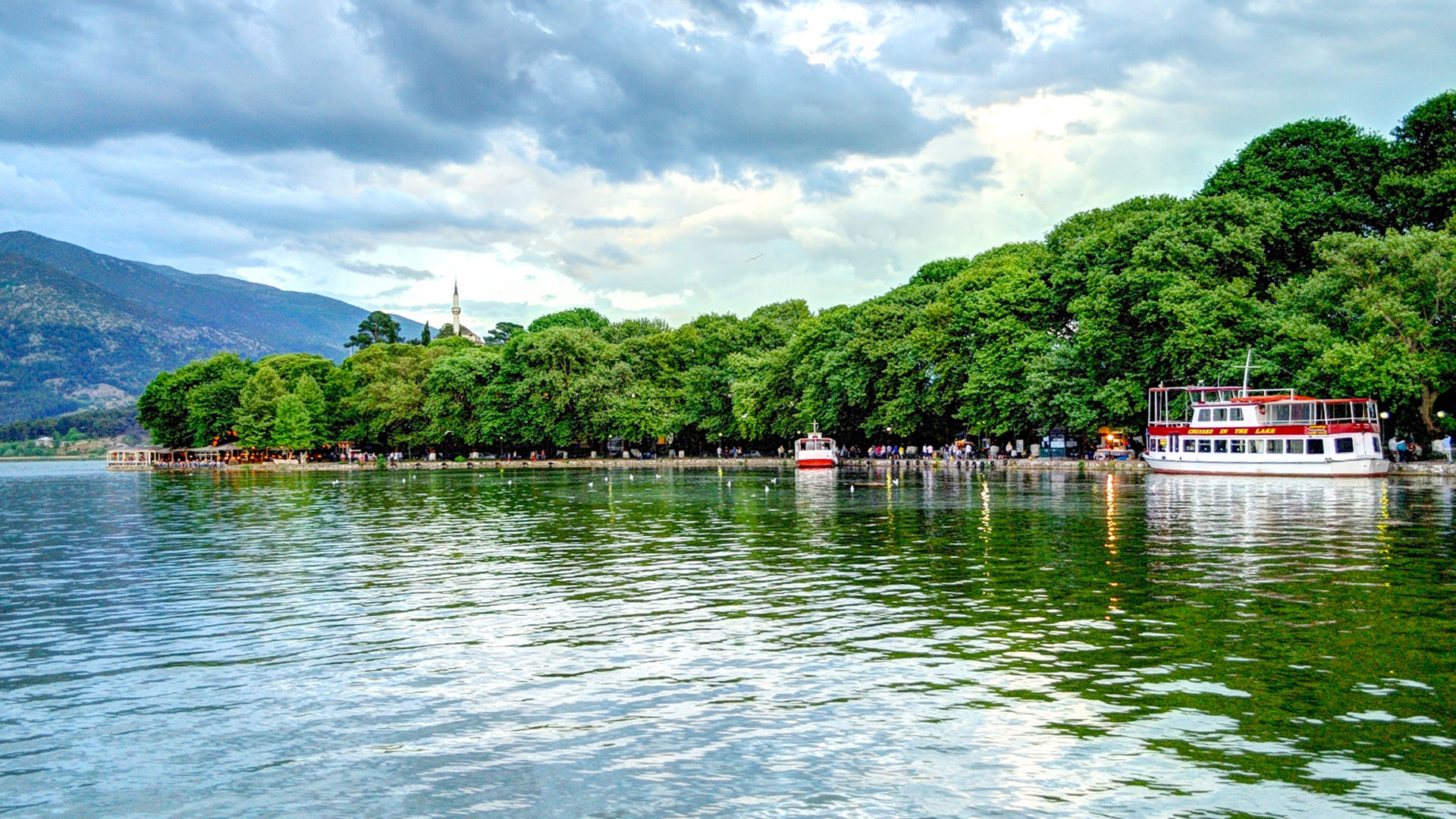 Λίμνη Παμβώτιδα « Καλώς Ήλθατε στον ξενώνα Ιτς Καλέ στα Ιωάννινα – |  Ξενοδοχεία Ιωάννινα | Hotel Ioannina Ξενοδοχεία | Ιωάννινα | Κάστρο  Ιωαννίνων | Διακοπές Ιωάννινα